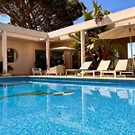 Villa Seventies - Private Pool - 16 Guests - *