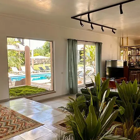 Seventies By Check-in Portugal Villa