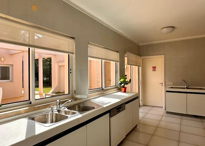 别墅 Seventies - Private Pool - 16 Guests - Quarteira 奎特里拉